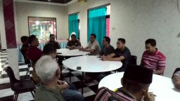 Jaga kekompakan antar aparatur kewilayahan bersama para Keapala desa, Danramil 0816/12 Prambon meng