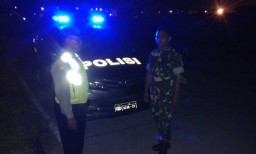 Patroli gabungan merupakan salah satu bentuk sinergitas antara TNI dan Polri