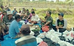 Koramil 0816/06 Danramil Tanggul Angin Bersama Babinsa Hadiri Acara BARIAN/Syukuran Dalam Rangka Tutup Tanam