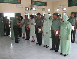 Tradisi Satuan Kodim 0816/Sidoarjo menjadi kehormatan dan kebanggaan tersendiri bagi anggota.