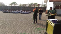 Pelatihan PBB oleh Anggota Koramil 0816/09 Krian