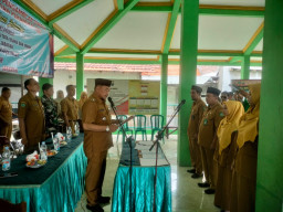Pelantikan Perangkat Desa Jabaran Berlangsung Khidmat, Babinsa Balongbendo Hadir Berikan Dukungan