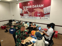 Setetes Bakti untuk Sesama, Koramil 0816/16 Waru dan Hotel Neo Berkolaborasi dalam Aksi Kemanusiaan