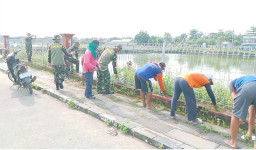 Wujud Sinergi TNI dan Warga, Koramil 0816/11 Tarik Gelar Karya Bakti Mitigasi Bencana di Desa Tarik