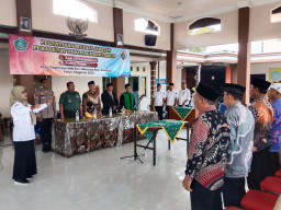 Pelantikan Perangkat Desa Pagerngumbuk, Perkuat Pelayanan dan Pengabdian kepada Masyarakat