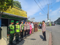 Pantau Arus Mudik 2026, TNI-Polri Perkuat Koordinasi di Pos Terpadu Pondok Chandra