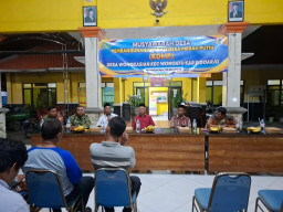 Babinsa Wonoayu Rembuk Bareng Warga Tentukan Masa Depan Koperasi Merah Putih