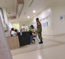 ​Langkah Humanis Pemdes Prasung dan Babinsa Bawa Harapan Sembuh Bagi Andre Basuki