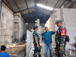 Danramil Waru Tinjau Dapur Sehat MBG Kureksari, Pastikan Program Berjalan Optimal