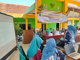 Babinsa Karangpuri Kawal Rembug Stunting, Wujudkan Generasi Sehat Menuju Masa Depan Berkualitas