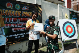 HUT Ke-60 Korem 084/BJ, Kodim 0816 Sidoarjo Ukir Prestasi dan Kebersamaan dalam Lomba Panahan
