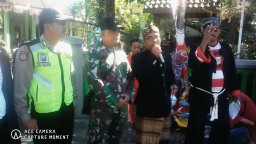 Babinsa 0816/09 pantau Kegiatan KARNAVAL di Ds Keterungan Krian