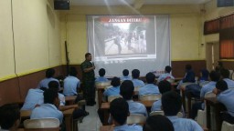 Anggota Kodim 0816 pentingnya wasbang bagi para generasi muda bangsa