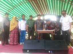 Peresmian Polindes di Desa Banjarpanji, Tanggulangin