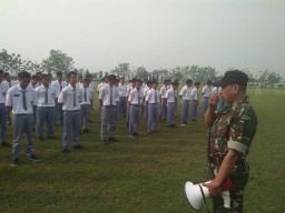 Babinsa Kepadangan, Pelda Poniman tegaskan pentingnya wasbang bagi remaja