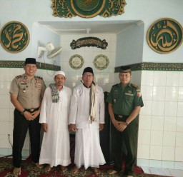 Safari Jum'at sebagai sarana dekatkan diri dengan masyarakat