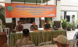 Babinsa Ds. Prasung menghadiri rapat sosialisasi penakaran benih Tk. Kab. Sidoarjo