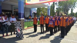 FORKOPIMKA SEDATI MERIYAKAN HUT RI KE 71 TAHUN 2016 DENGAN LOMBA GERAK JALAN