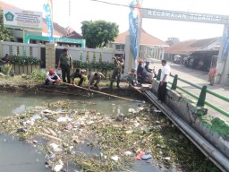 TNI Peduli dengan lingkungan hidup