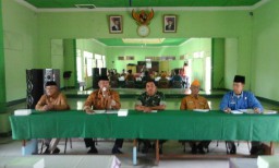 Babinsa Ramil 07 hadiri acara silahturahmi dengan Veteran dan Pepabri Kec. Krembung