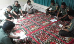 Koramil 0816/16 Waru Melaksanakan Kegiatan Yasinan Bersama DiKoramil 16 Waru