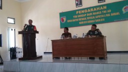 Team Upsus Gedangan mengikuti pengarahan Team Sergap dari Mabesad