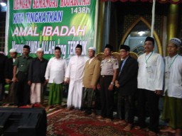 Danramil 0816/03 Buduran menghadiri undangan pengajian di Masjidbesar Al Karomah Buduran