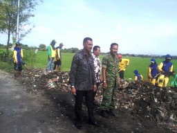 Peduli lingkungan oleh Ramil 0816/08 Jabon