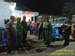 Babinsa 0816/13 Wonoayu Amankan Pemilihan Calon Badan Pemerintah Desa BPD Desa Jimbaran Kulon