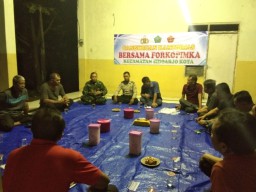 Cangkrukan Kamtibmas Sinergi TNI-Polri Dan warga