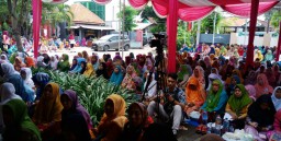Babinsa Koramil 0816/06 Tanggulangin Srd. Obin Latif Menghadiri Pengajian Sholawat Nariyah Khubro