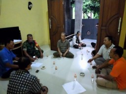 Babinsa Koramil 0816/12 Prambon sosialisasi cegah paham radikalisme