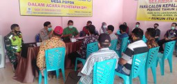 Hadiri Rapat Penetapan DPT Pilkades, Babinsa Koramil 0816/13 Wonoayu Berikan Himbauan Kepada Calon Kades Untuk Bersaing Sportif.