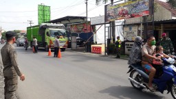 Giat Ramil0816/07 bersama, BKO, Polsek, Satpol PP, ILS melaksanakan OPS Protkes PPKM MIKRO di Wil. Kec. Krembung.