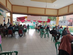 Koramil 0816/ 12 prambon giat kawal Pembagian BLT di desa wonoplintahan