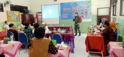DANRAMIL 0816/16 WARU TEKANKAN PROTOKOL KESEHATAN SAAT PEMBELAJARAN TATAP MUKA PADA RAKOR SATGAS COVID-19 DI SDN JANTI 1