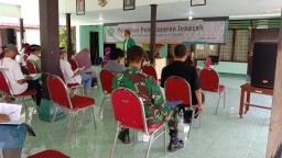 Babinsa Koramil 0816/05 Tulangan Serma Kudhori Ikuti Pelatihan Pemulasaran Jenazah.