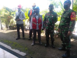 Kodim 0816/Sidoarjo Periksa Instalasi Listrik Kantor Makodim 0816/Sidoarjo