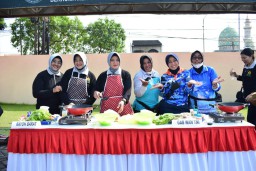 Kowad Kodim 0816/Sidoarjo ikut meriahkan HUT Polwan ke 74