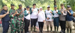 Gubernur Jawa Timur Bersama Forkopimka Jabon Menyelenggarakan Festival Mangrove.