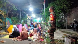 BABINSA KORAMIL 0816/05 HADIRI SEMAAN AL QURAN JUMAT WAGE Se-KABUPATEN SIDOARJO