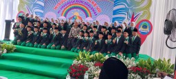 Bati Tuud Koramil 0816/05 Hadiri Undangan MI Progresif Bumi Shalawat Dalam Mewisuda Siswa Angkatan ke-VII