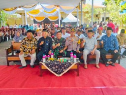 Danramil 0816/08 Jabon Dukung Pelestarian Kearifan Lokal Penanaman Karakter di SMPN 1 Jabon