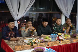 Forkopimda Sidoarjo Tinjau Poskotis, Pastikan Keamanan Malam Tahun Baru 2025