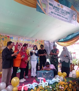 Babinsa Koramil 0816/09 Krian Hadiri Jalan Sehat dan Peresmian Khulafaur Rosyidin Islamic School di Desa Sidorejo
