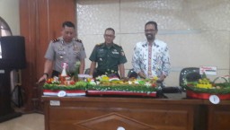 DANRAMIL MENGHADIRI MALAM RESEPSI HUT RI KE-72