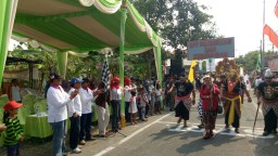 Karnaval dalam rangka memeriahkan HUT kemerdekaan Republik Indonesia ke 72 tahun 2017