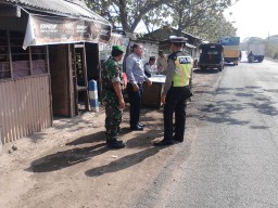 Anggota Ramil 07 Krembung Ikuti Operasi Gabungan Bersama Polsek, Satpol PP, DLLAJ.