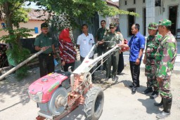 KODIM 0816 SIDOARJO SIAP BRIGADE TANAM ALSINTAN