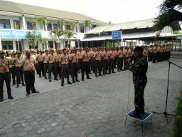 PEMBINAAN KARAKTER LEWAT SAKA WIRA KARTIKA